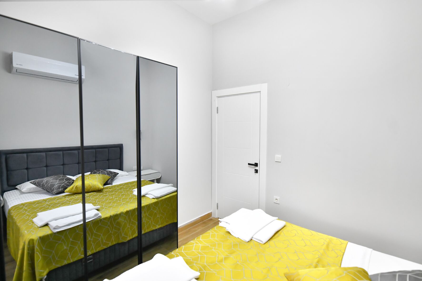Red Moon Suites