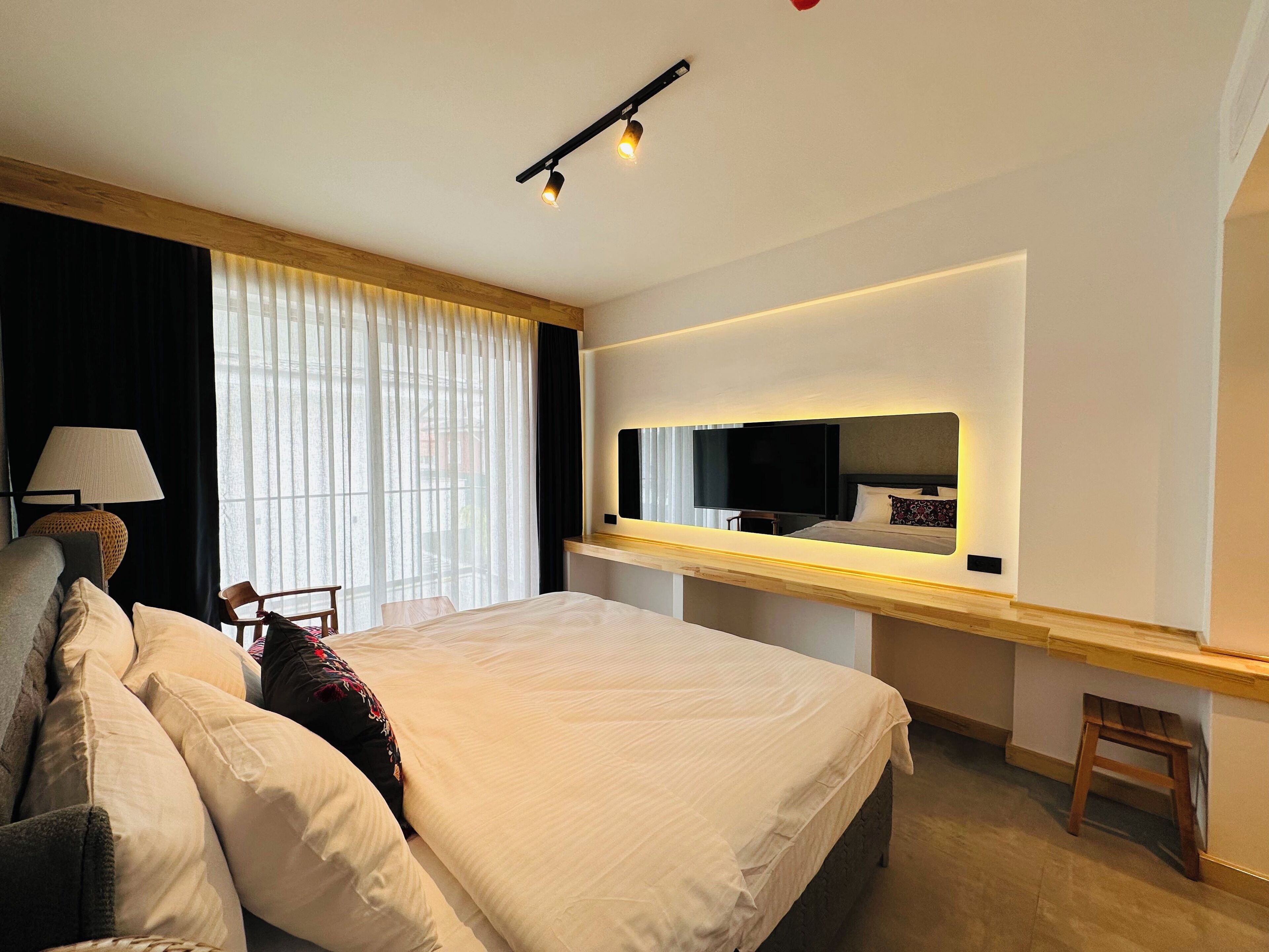 S-Cape Hotel