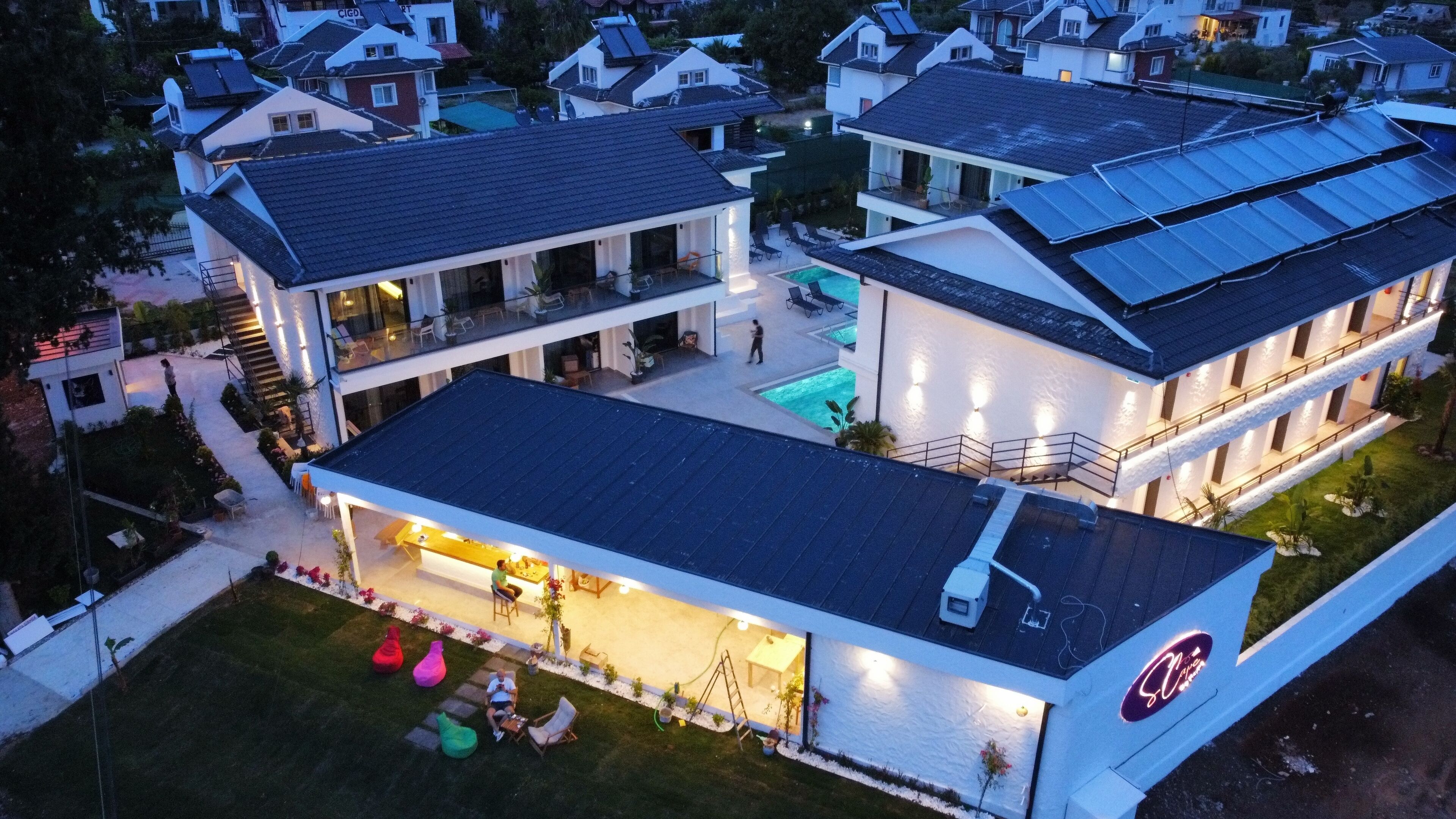 S-Cape Hotel