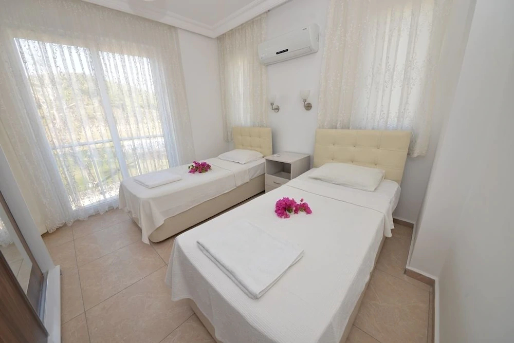 Sea Heaven Legend Apartments