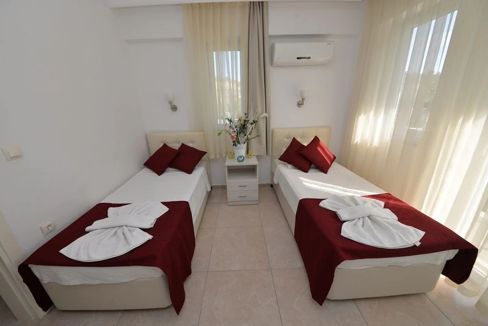 Sea Heaven Legend Apartments