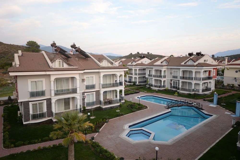 Sea Heaven Legend Apartments