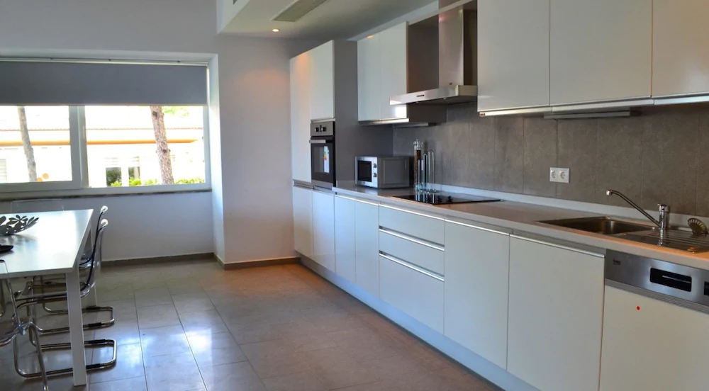 Topaz Apartment
