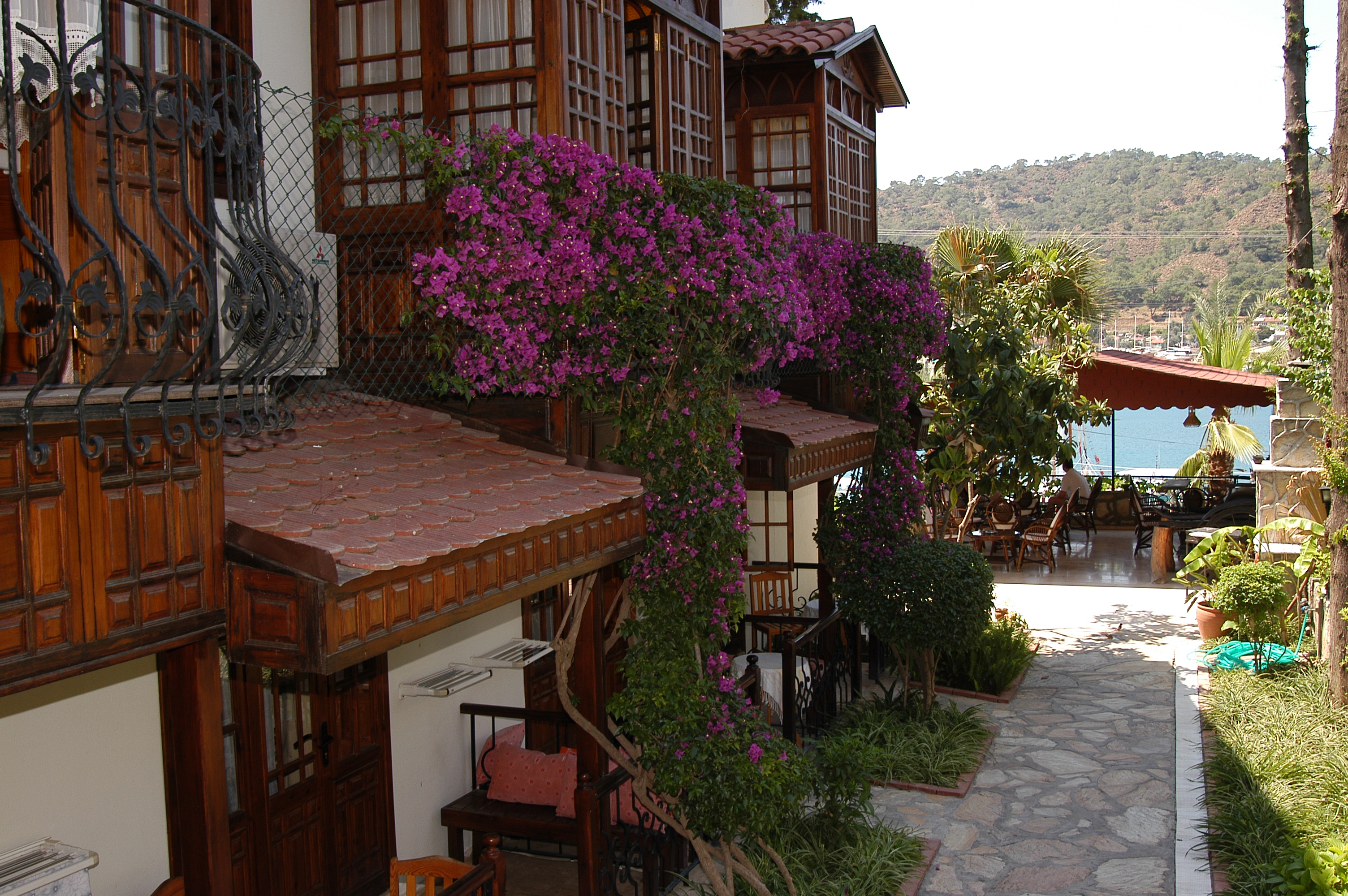 Villa Daffodil