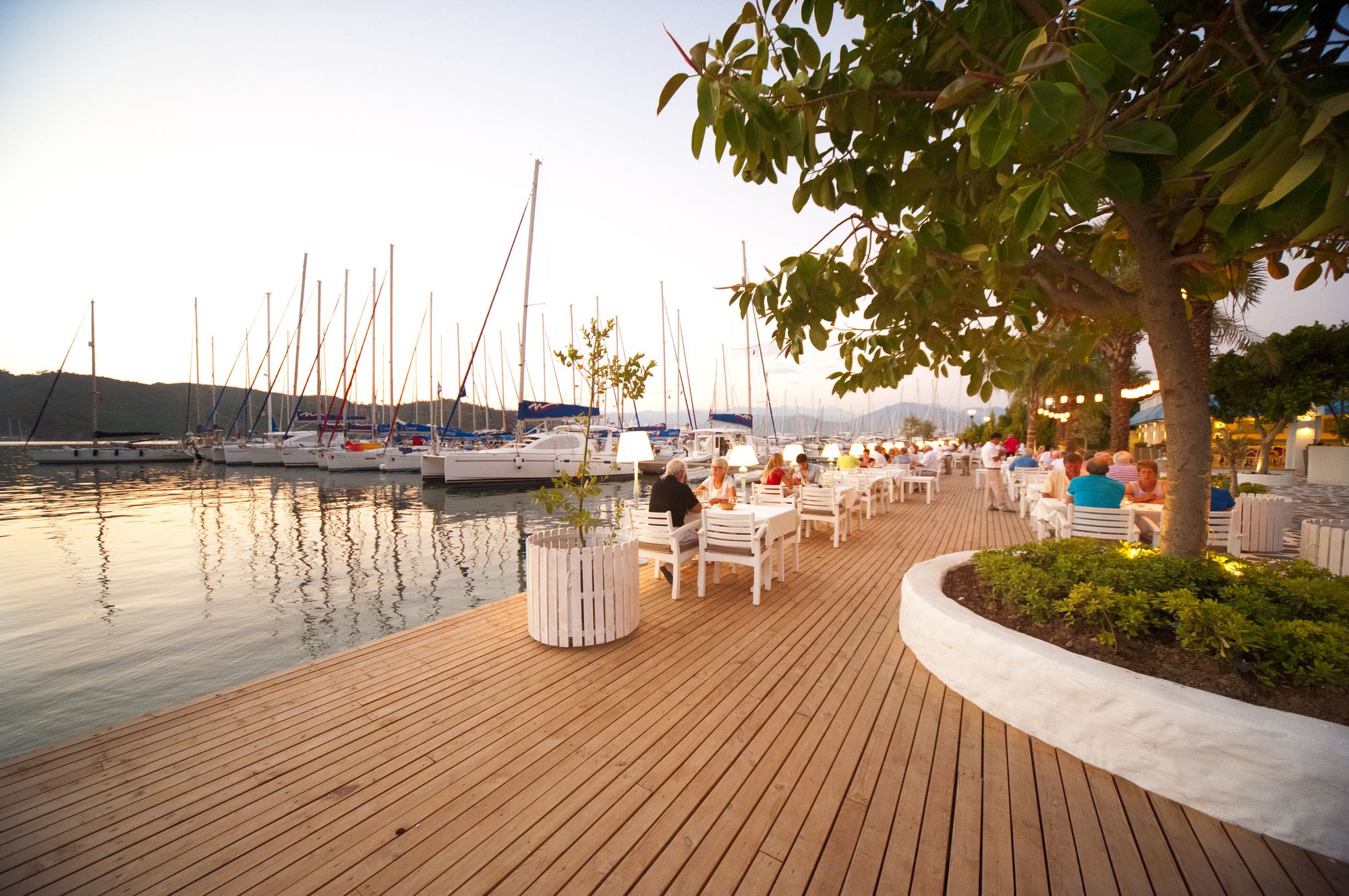 Yacht Boheme Hotel