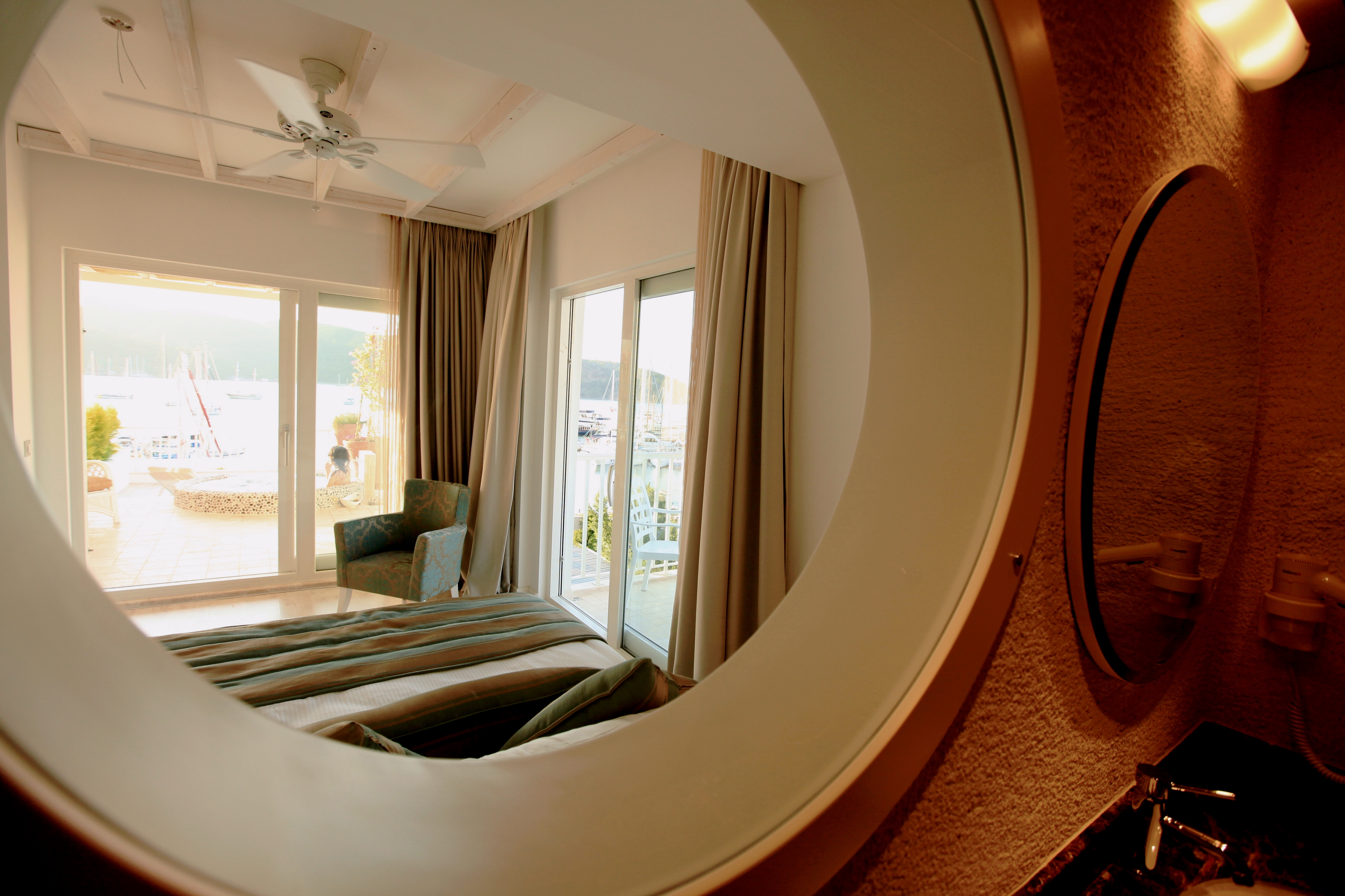 Yacht Classic Hotel