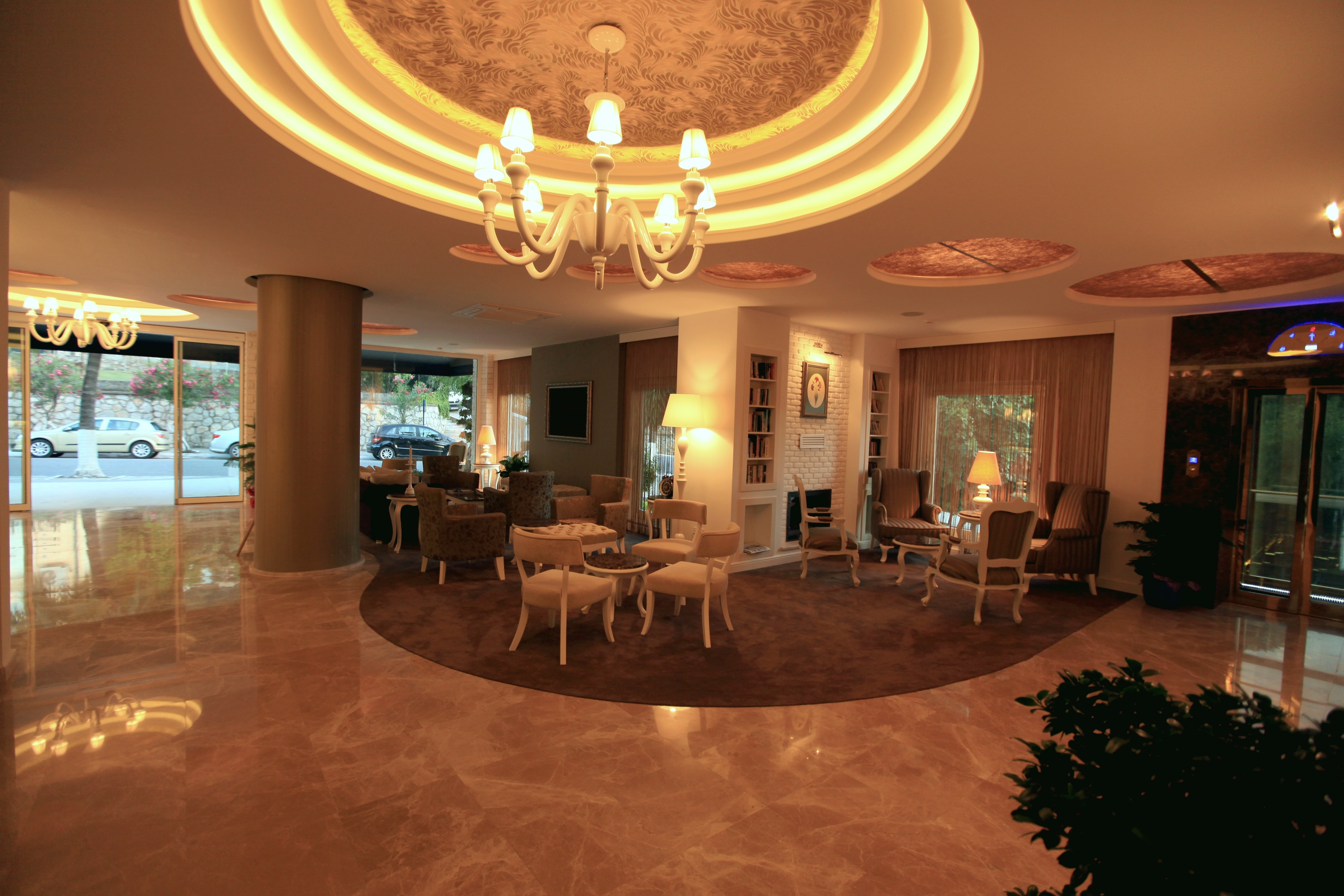 Yacht Classic Hotel