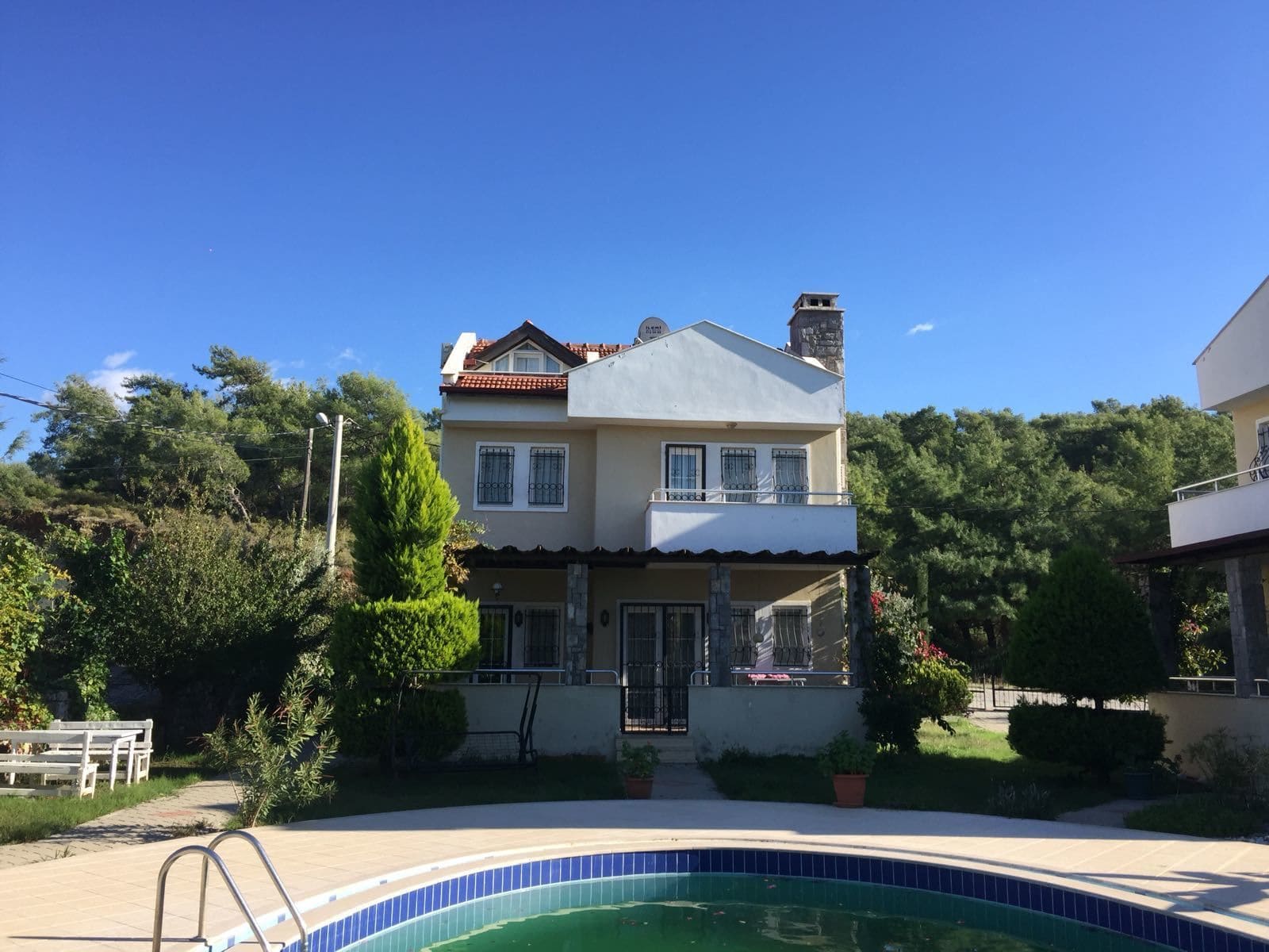 Yanar Villas