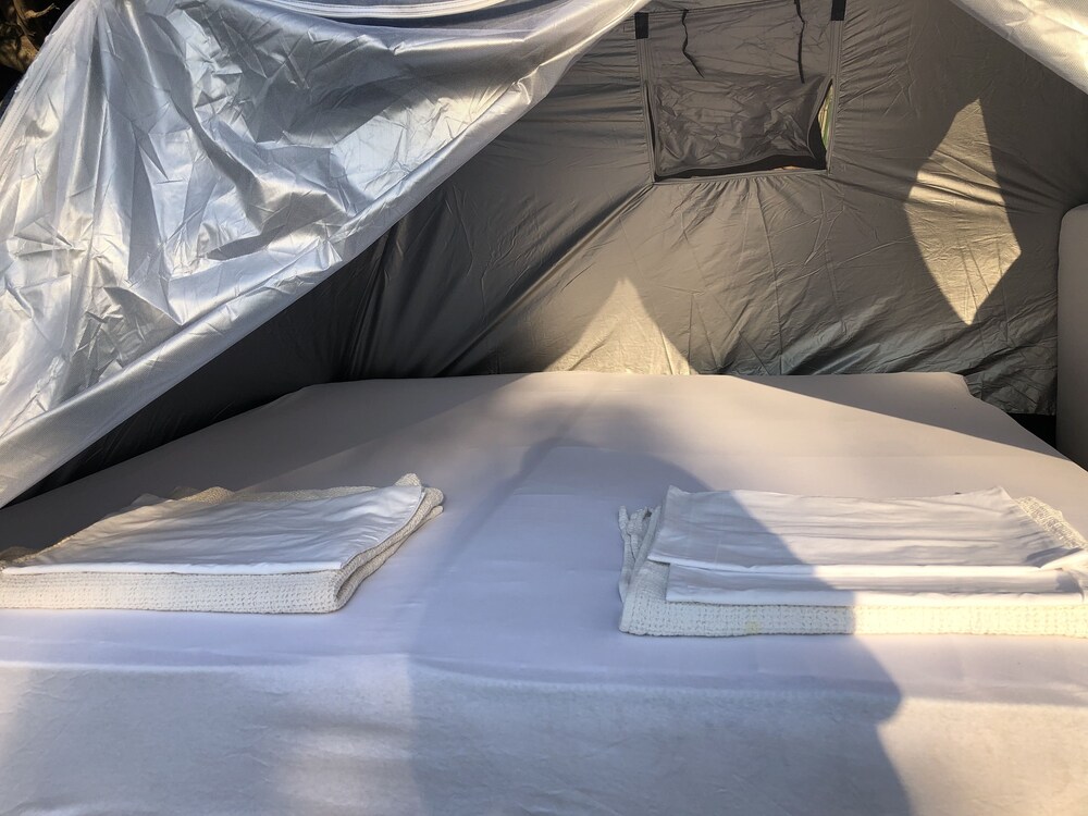 Zirkon Beach Camping