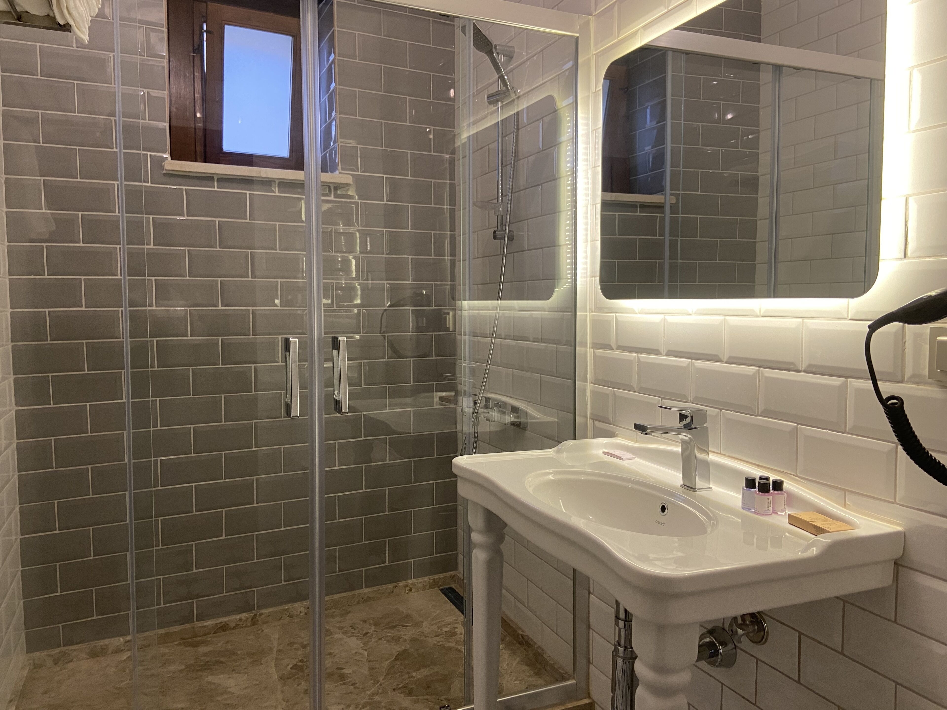 Dionysos 1789 Boutique Hotel