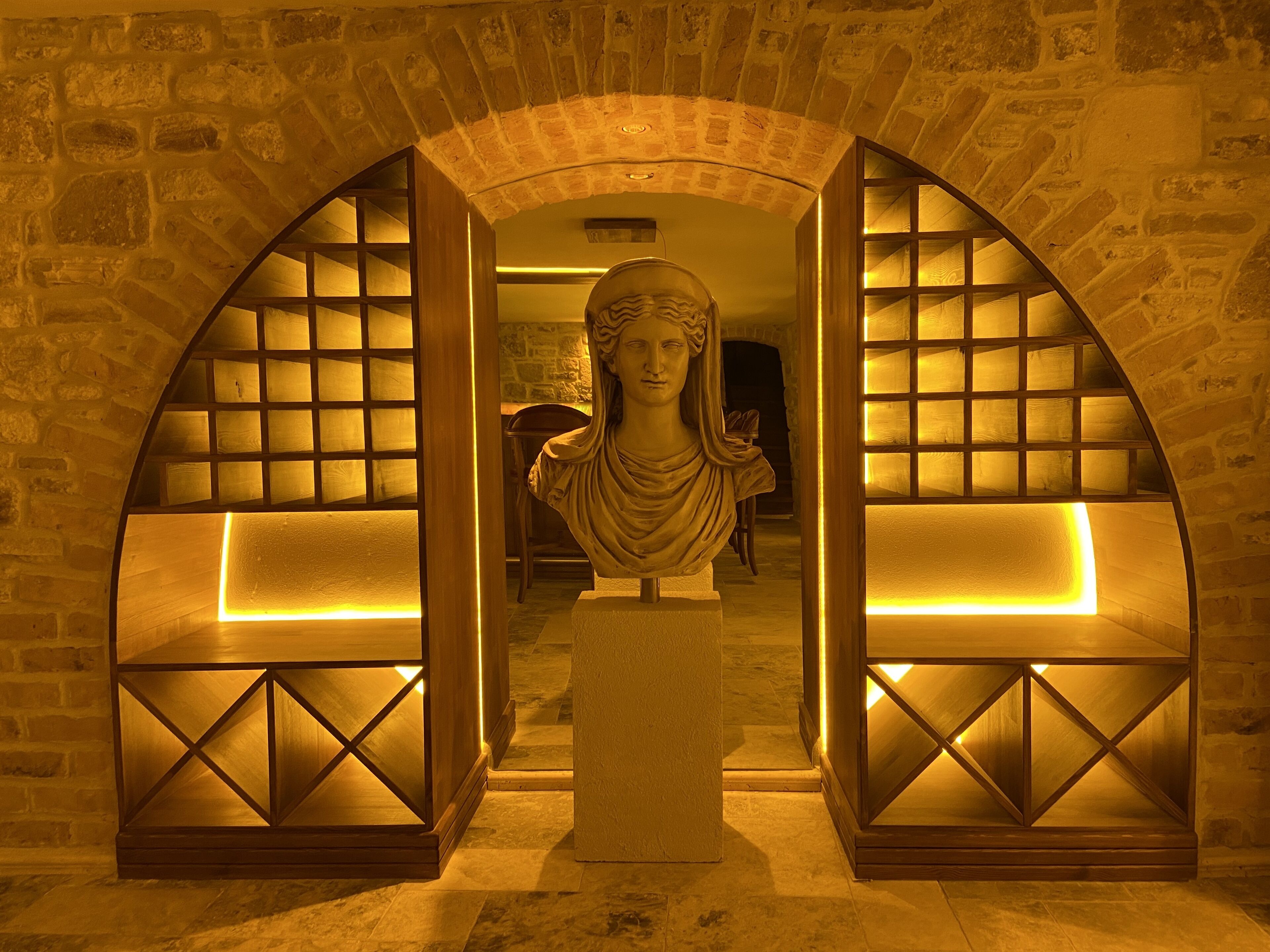 Dionysos 1789 Boutique Hotel