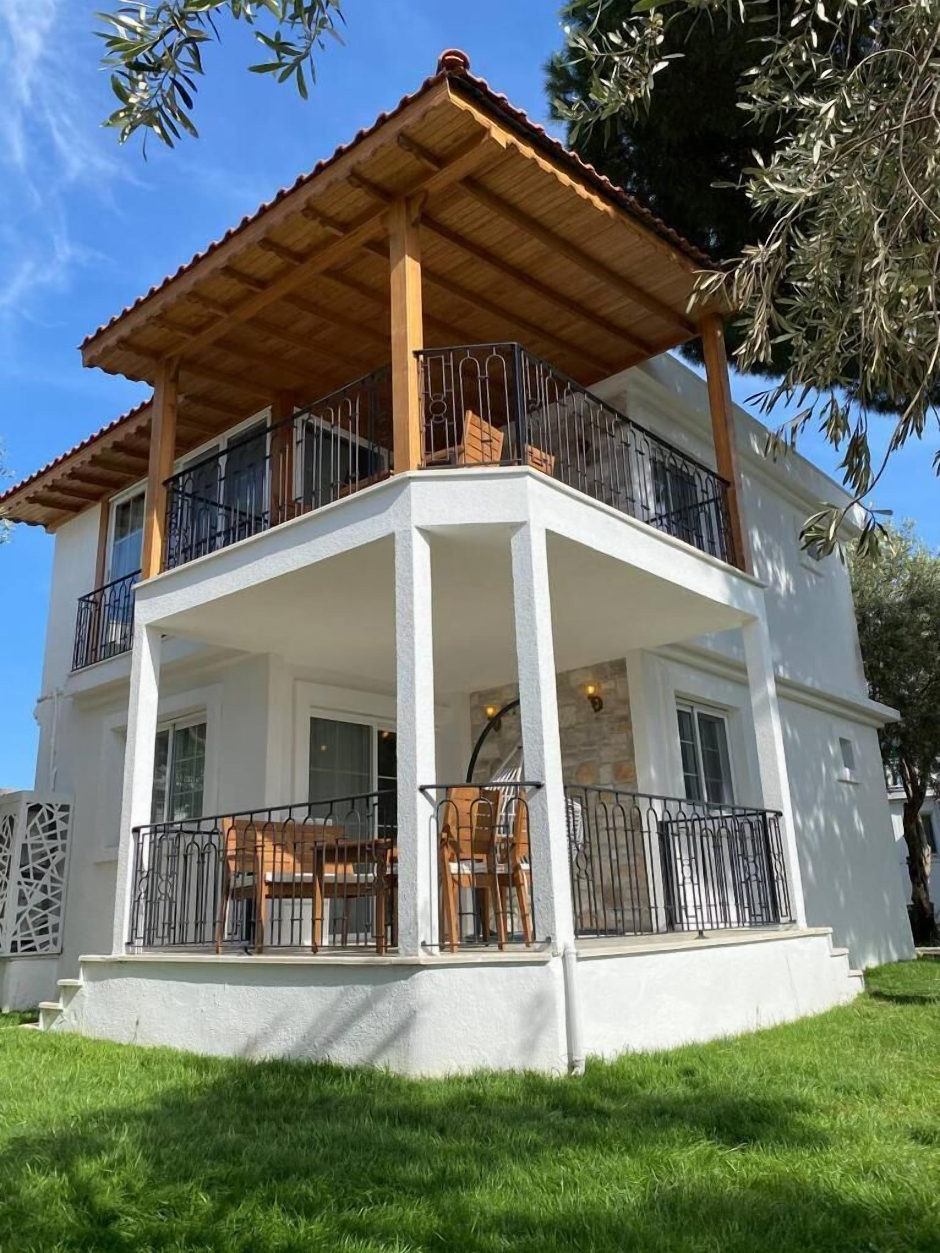 Foga Beach Homes