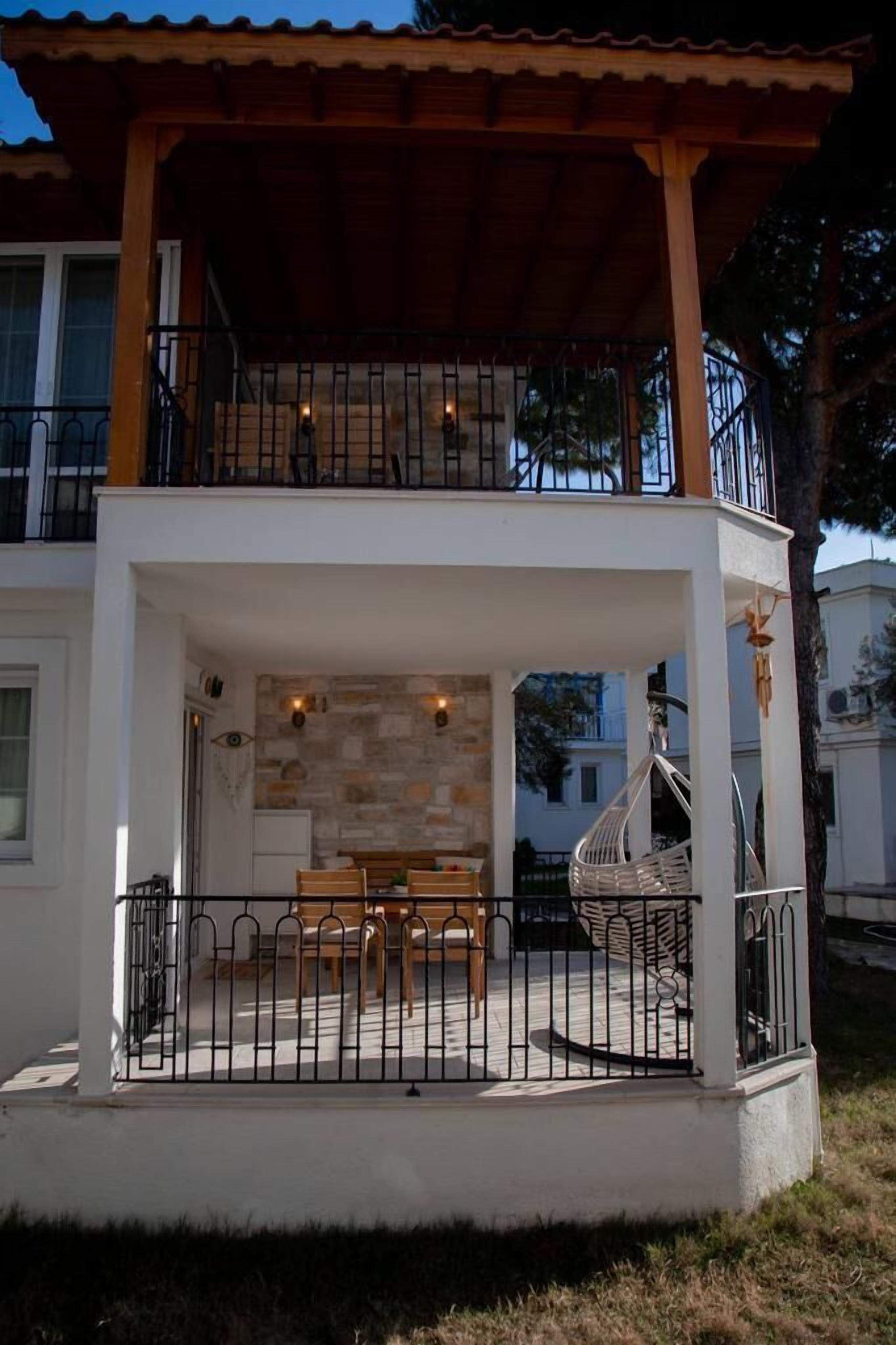 Foga Beach Homes