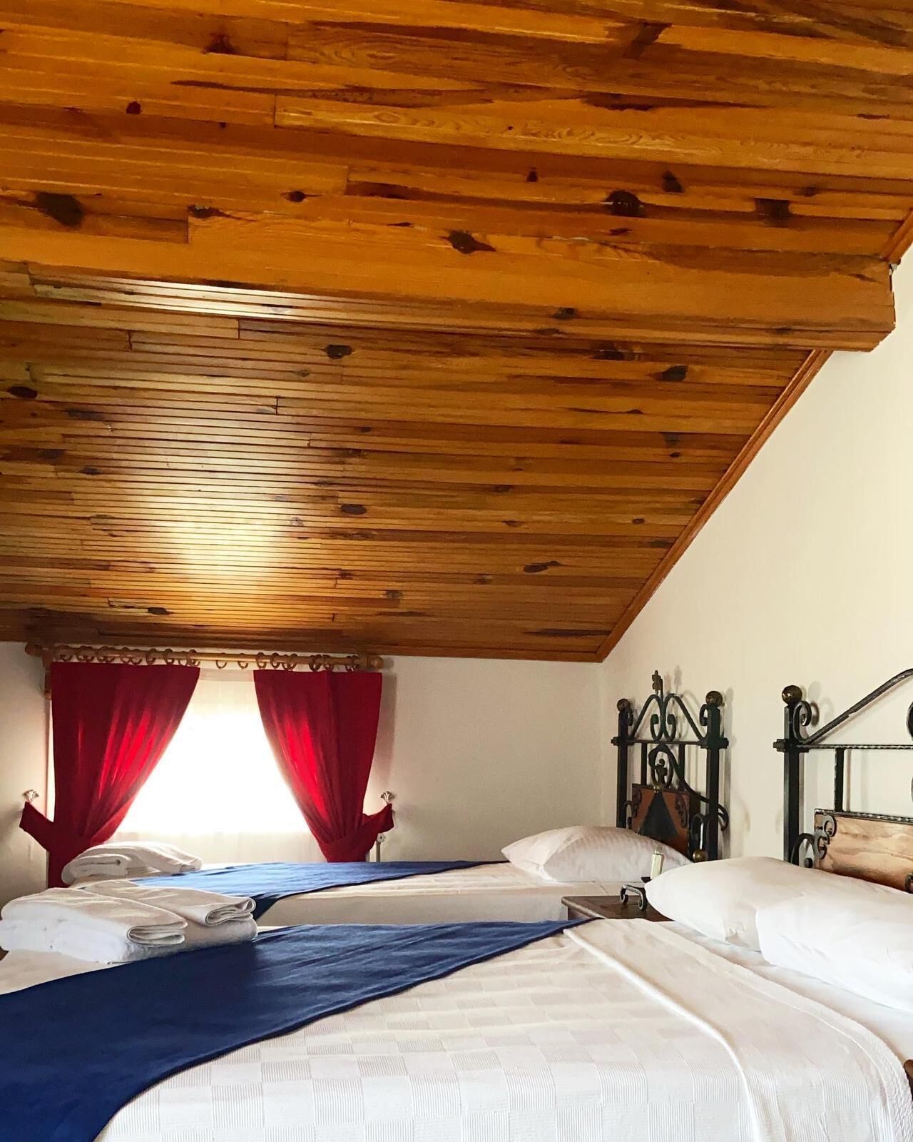 Naz Hotel