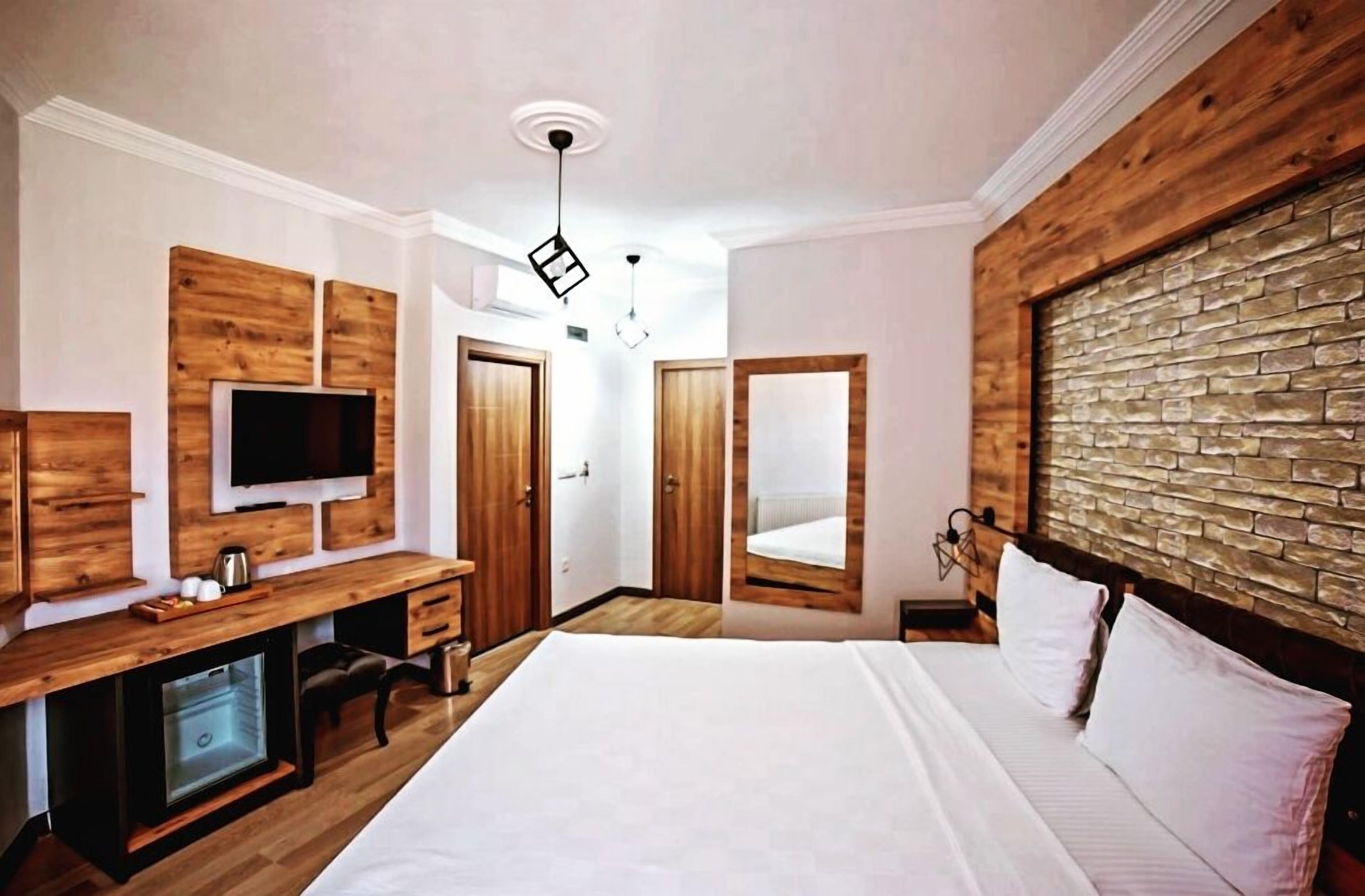 Imroz Adali's Butik Otel