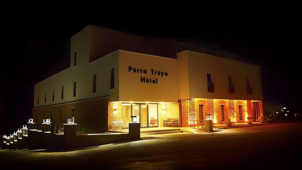 Porta Troya Hotel