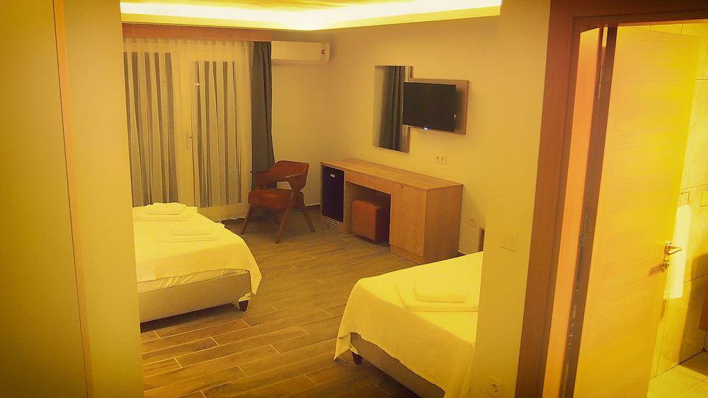 Porta Troya Hotel