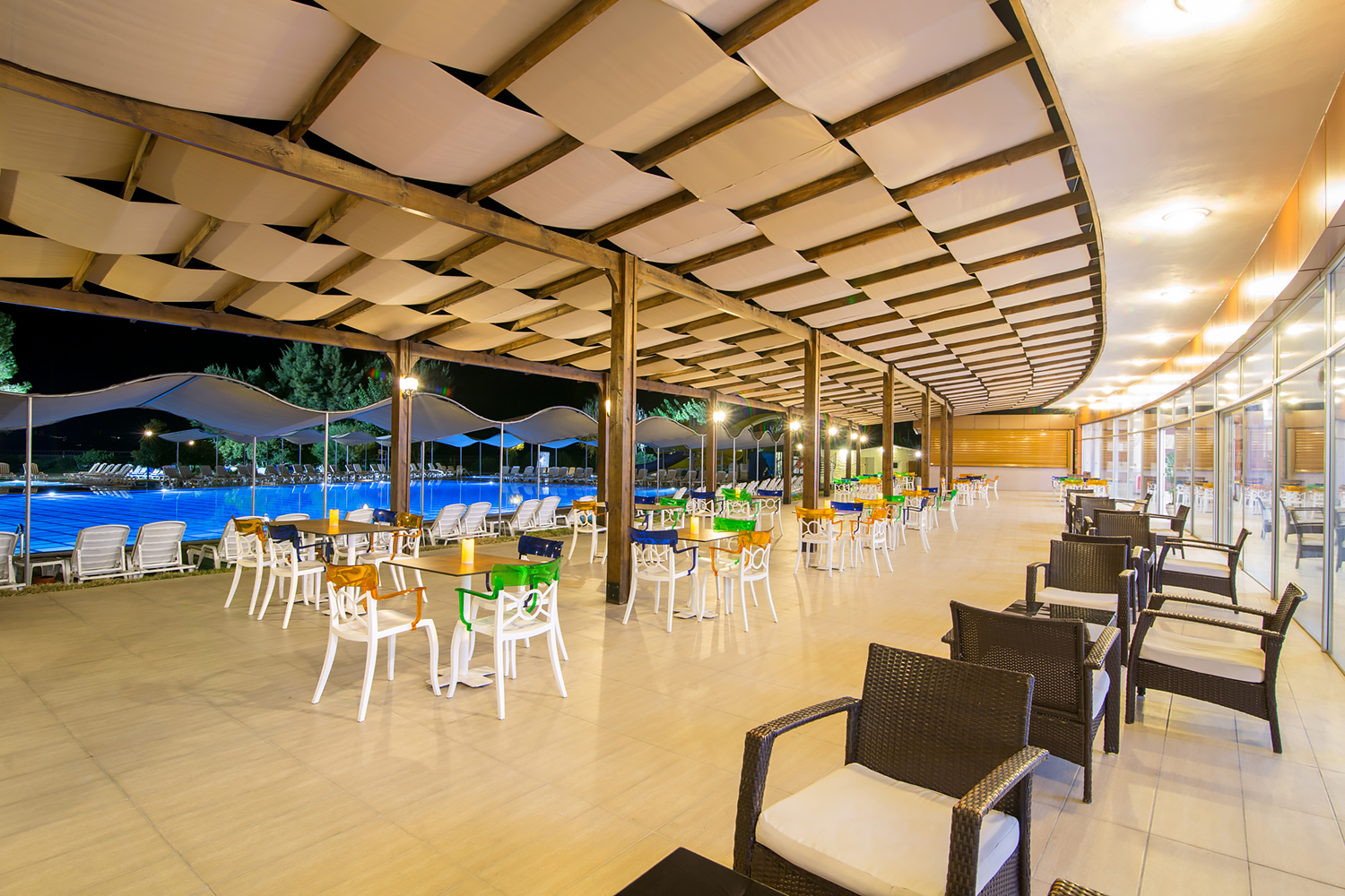 Royal Beach Club Hotel