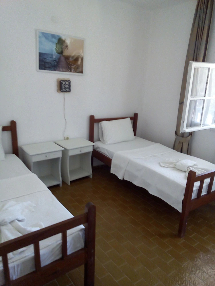 Ela Otel Hisarönü