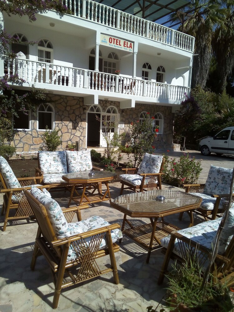 Ela Otel Hisarönü