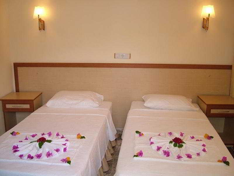 Celik Apart Hotel