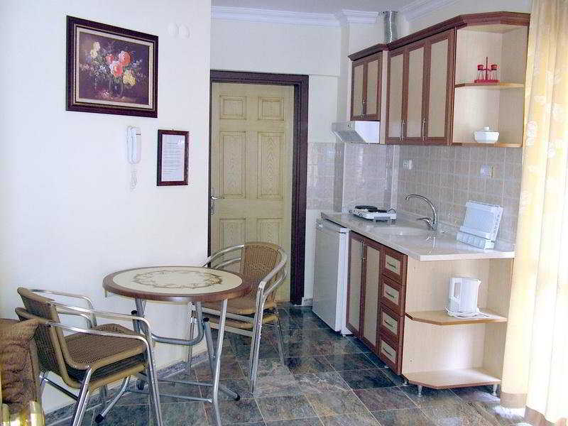 Celik Apart Hotel