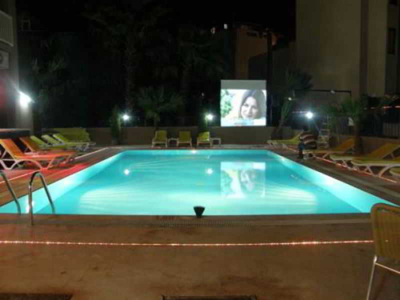 Yade Luxe Hotel