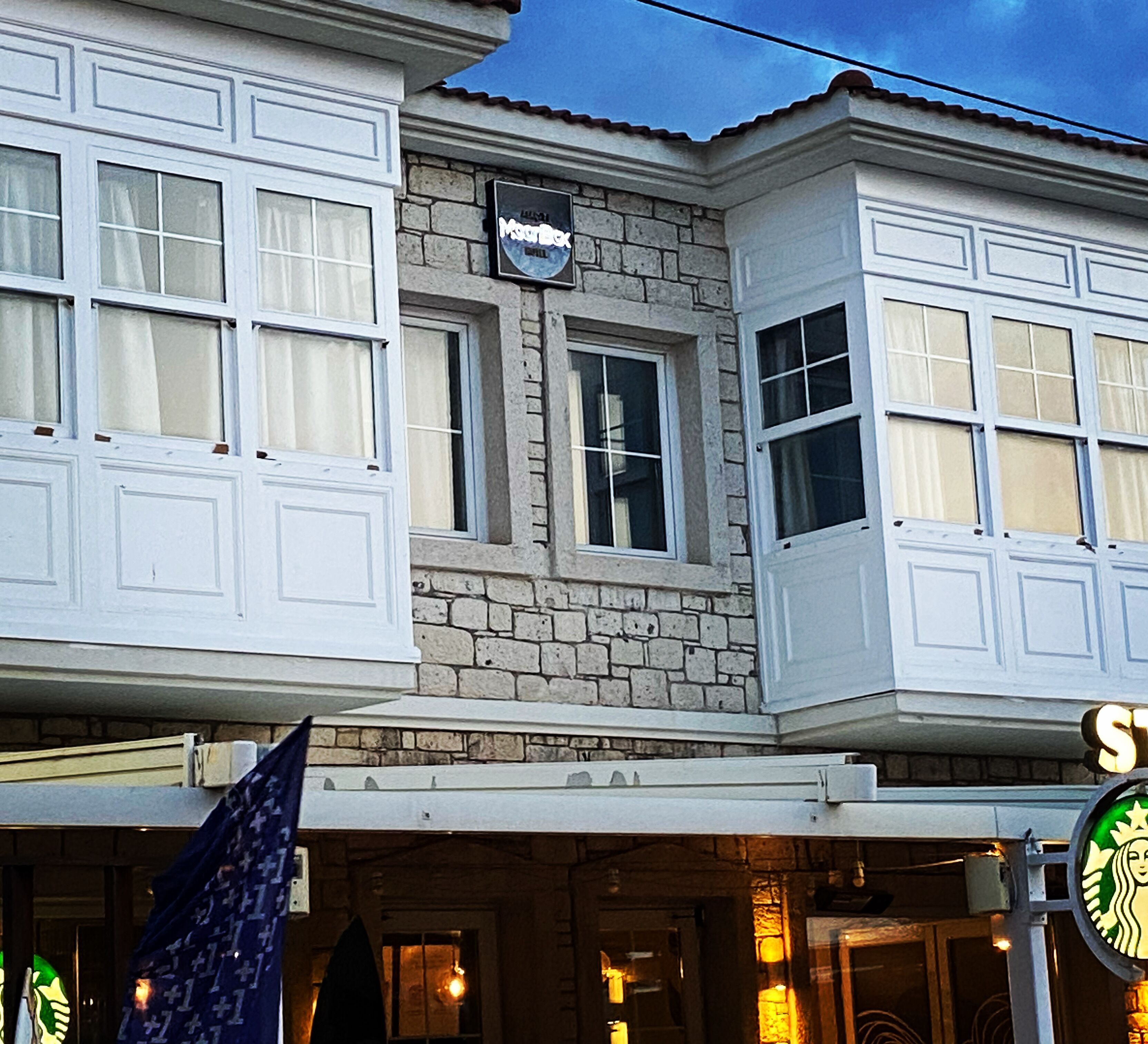 Alaçati Moonbox Hotel