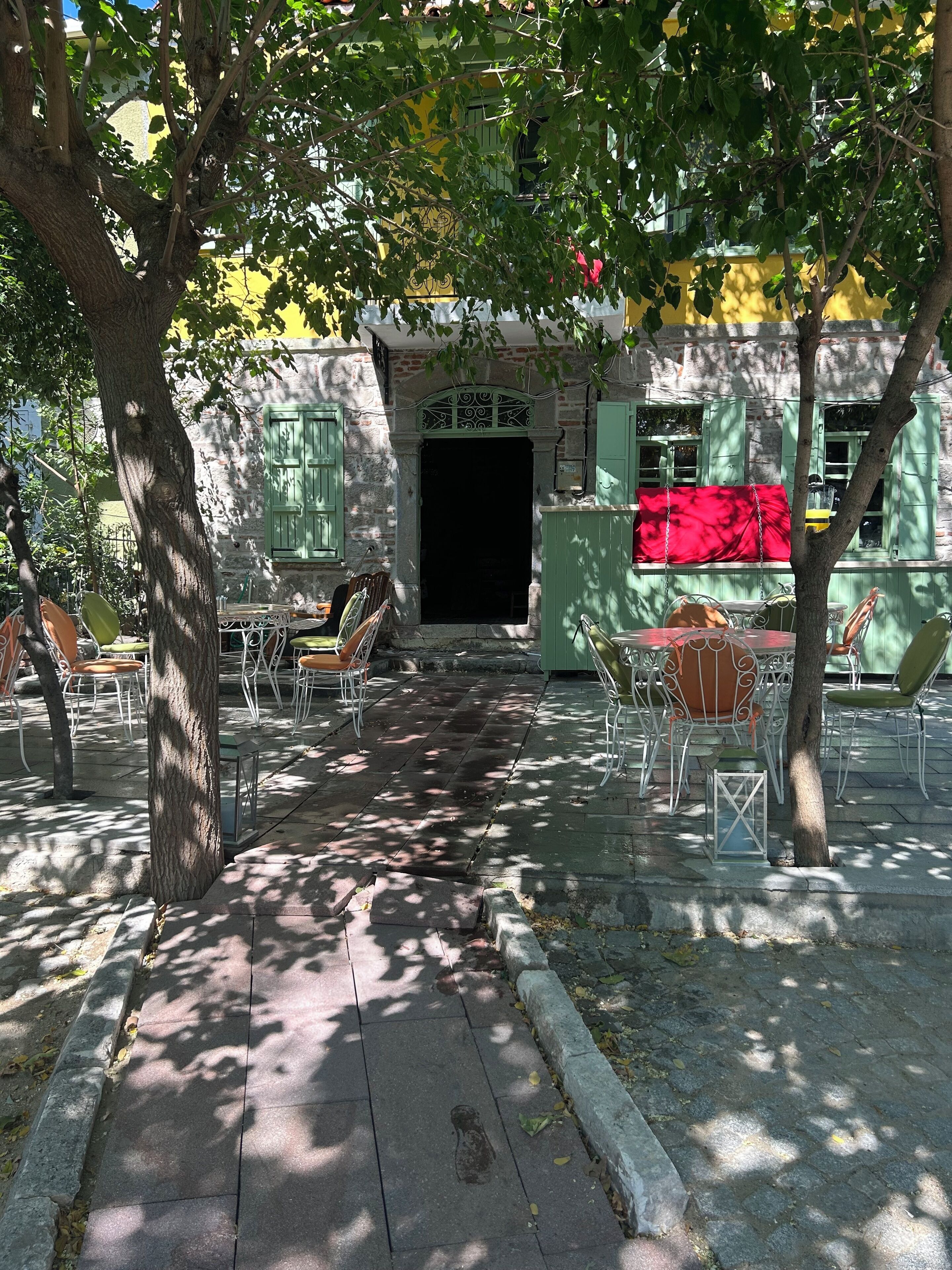 Asclepius Boutique Hotel & Cafe