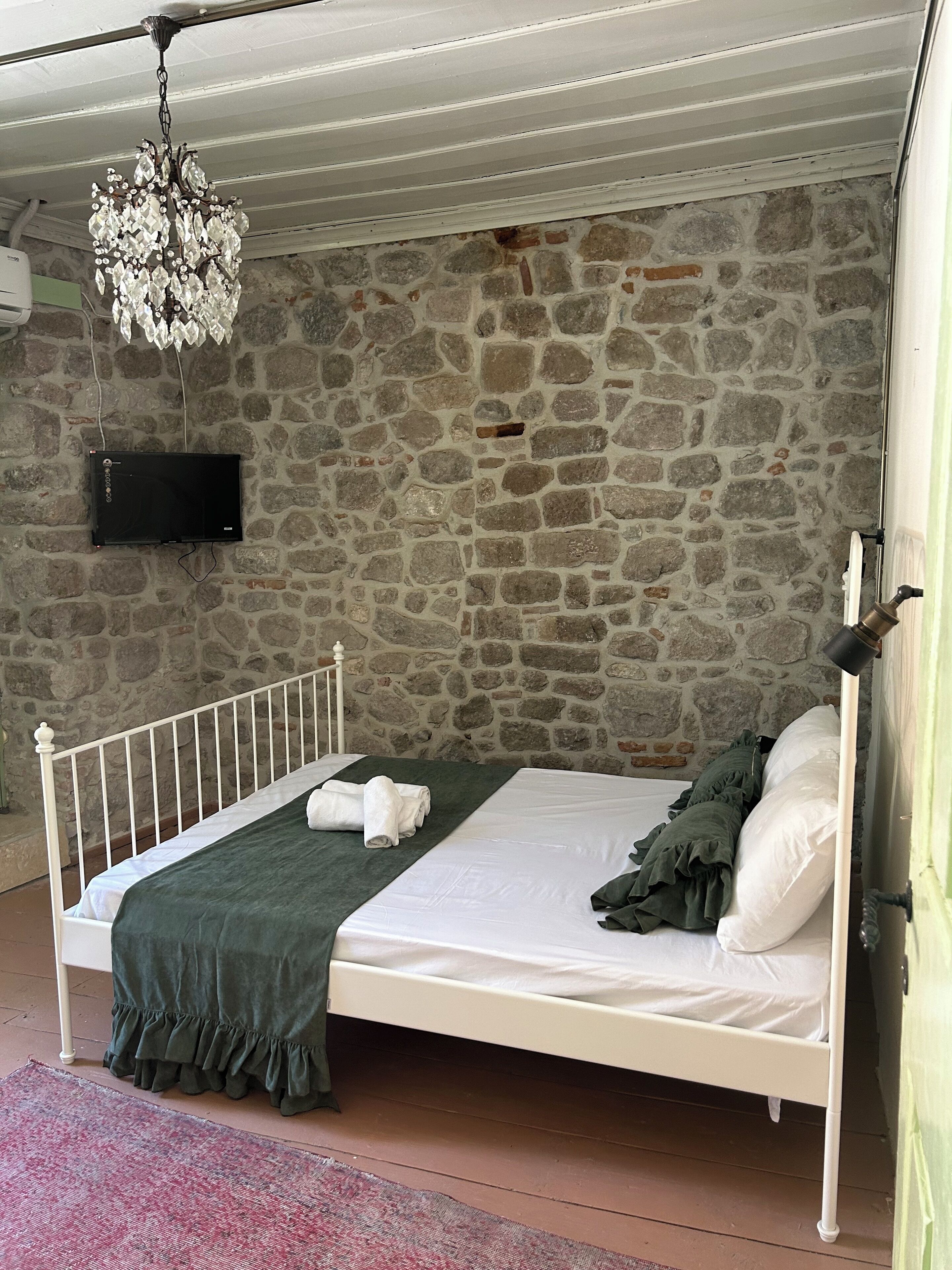 Asclepius Boutique Hotel & Cafe