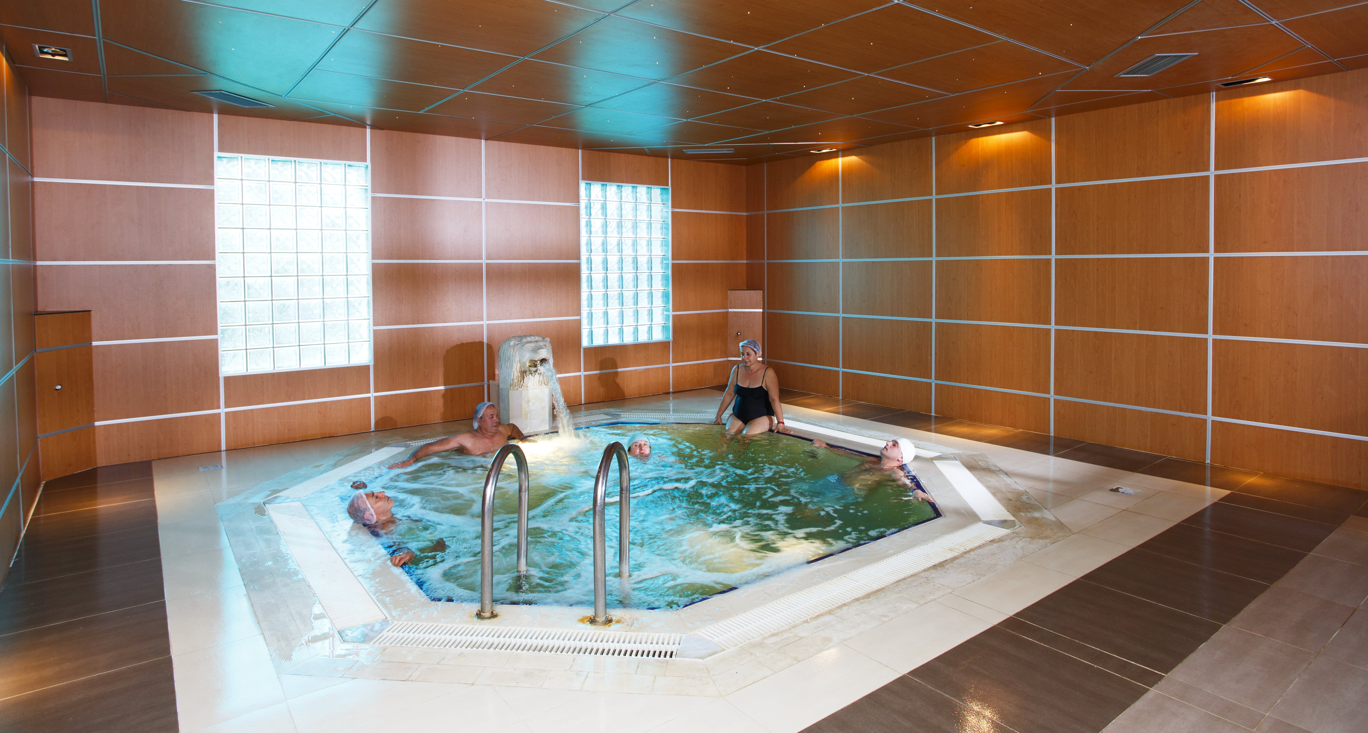Balcova Thermal Otel