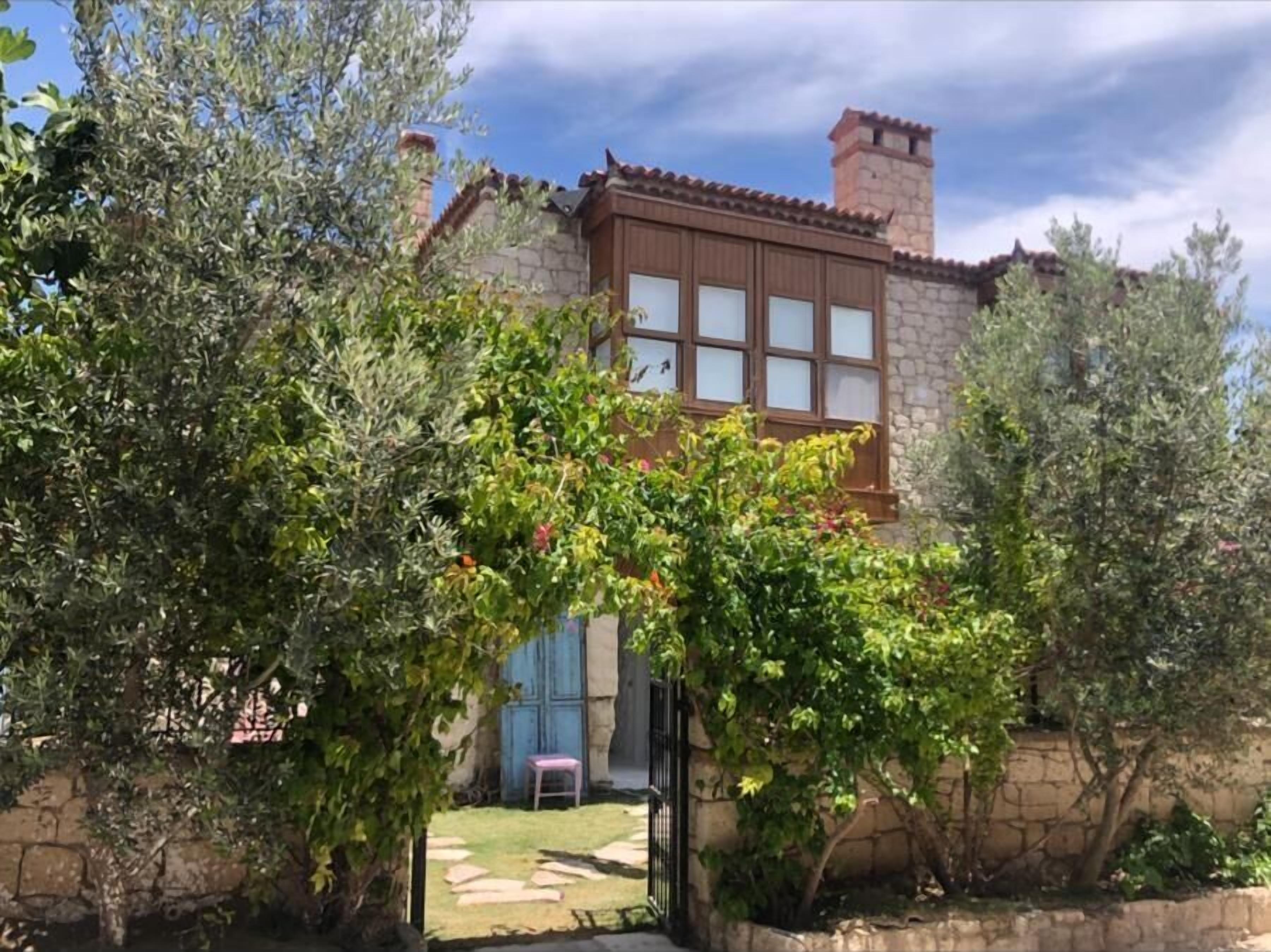 Bilge Alaçati