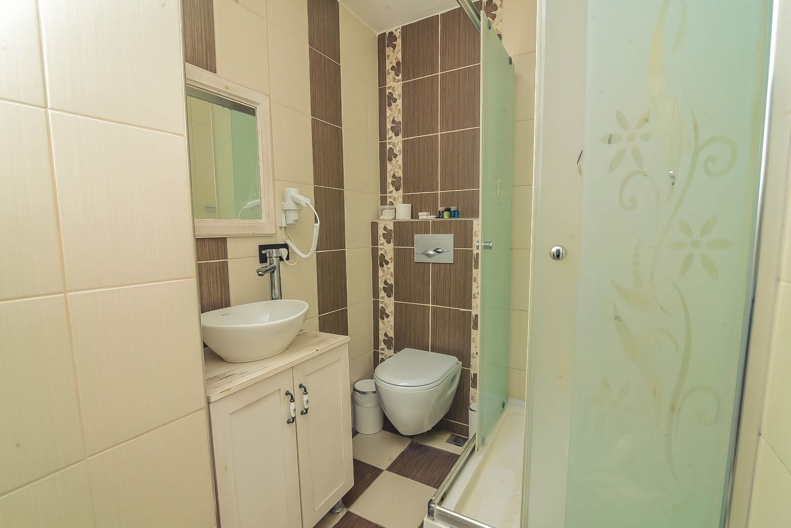 Gerence Otel By Lamira