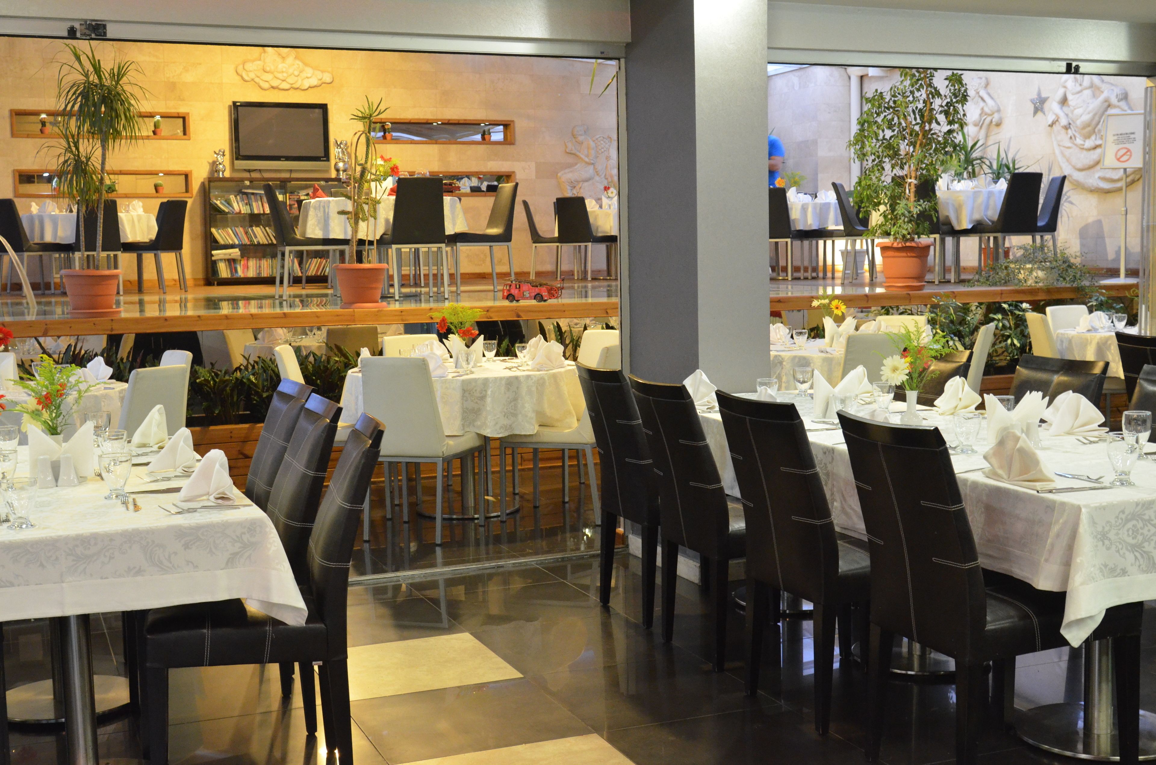 May Park Hotel