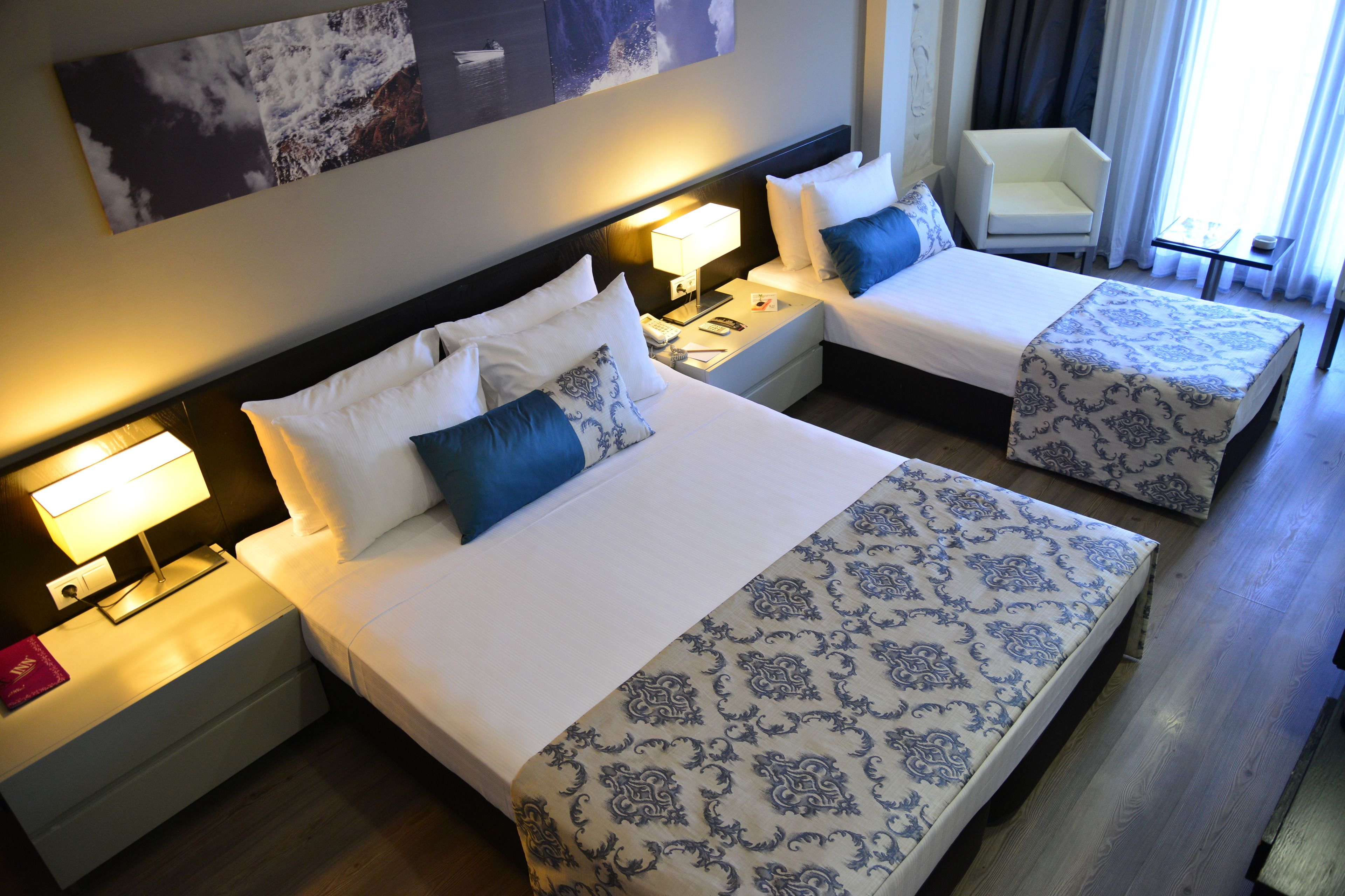May Park Hotel
