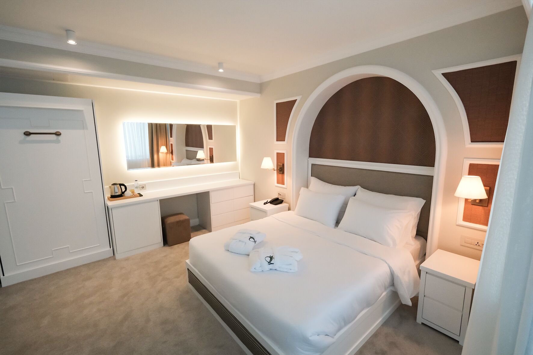 Mono Life Hotel