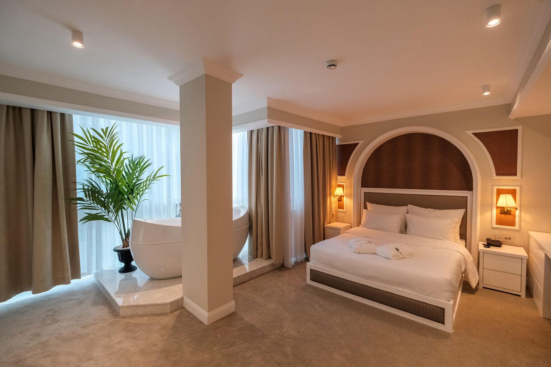 Mono Life Hotel