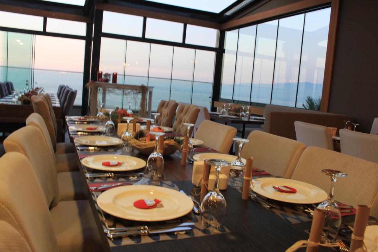 Pasaport Pier Hotel
