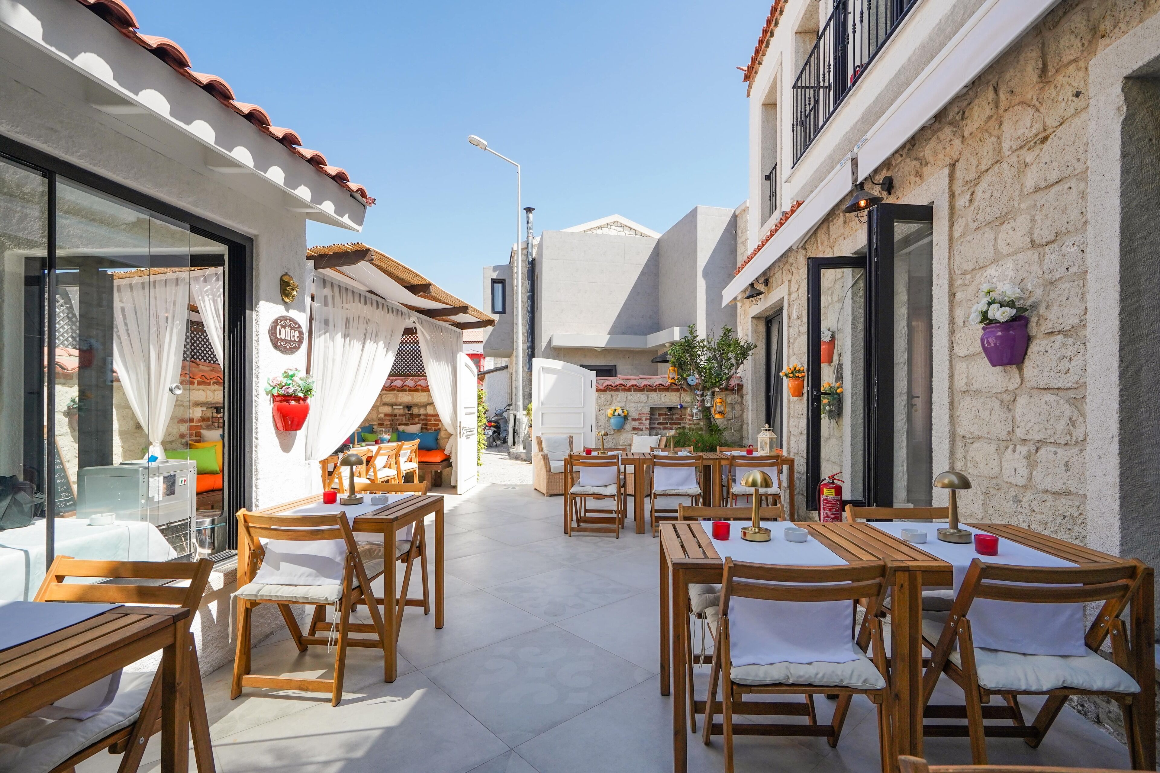 Portakal Cicegi Alacati