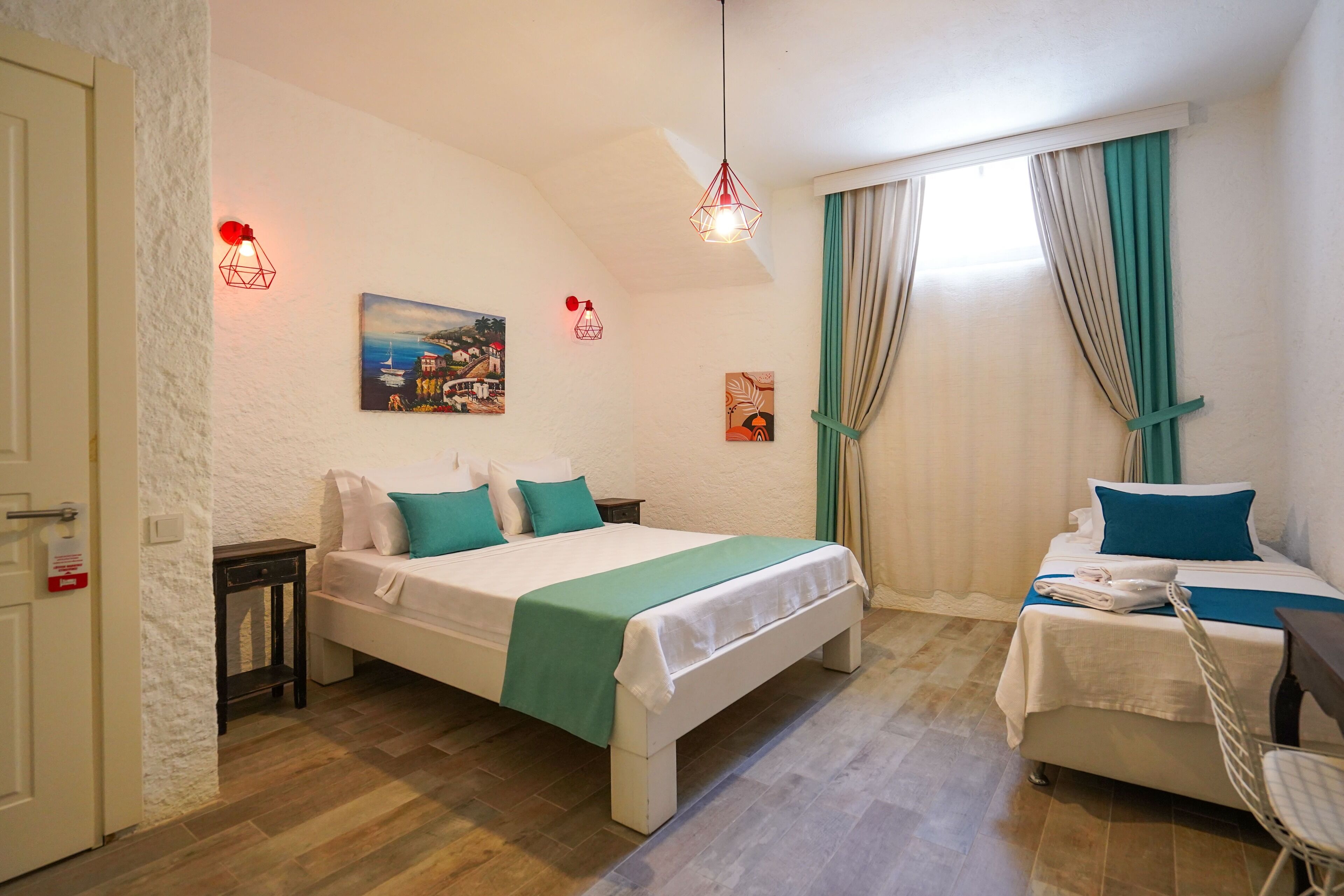 Portakal Cicegi Alacati