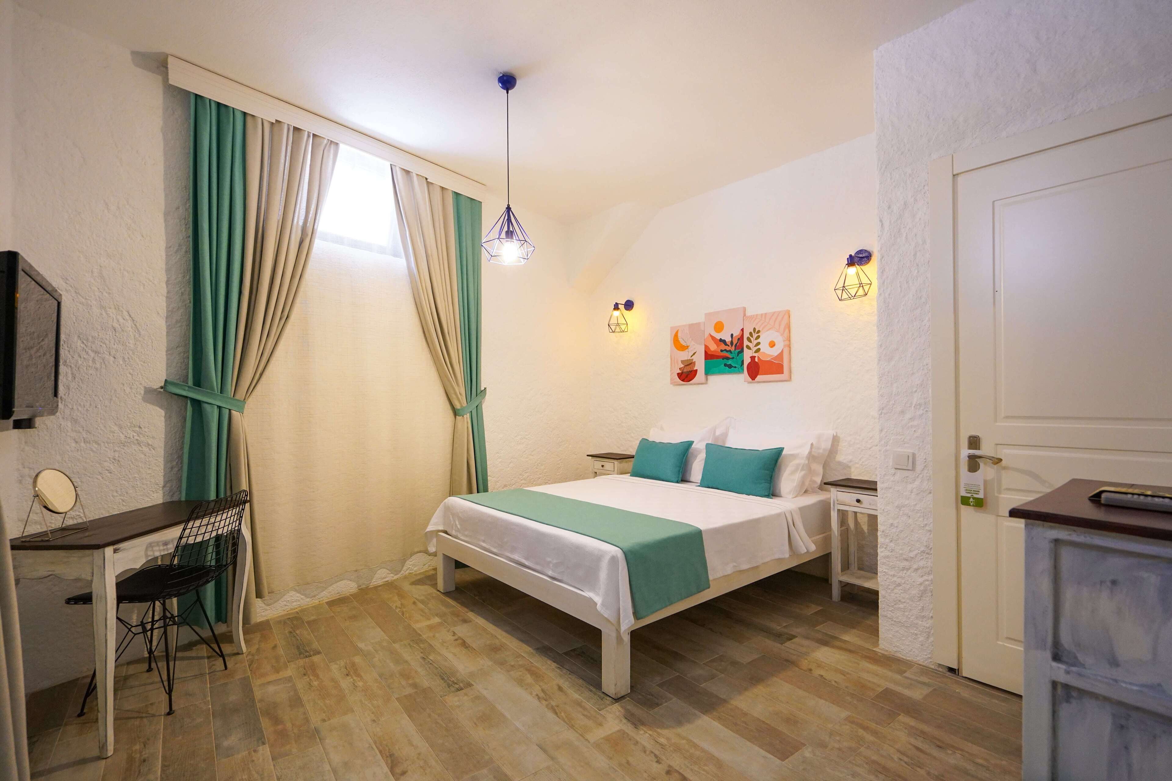 Portakal Cicegi Alacati
