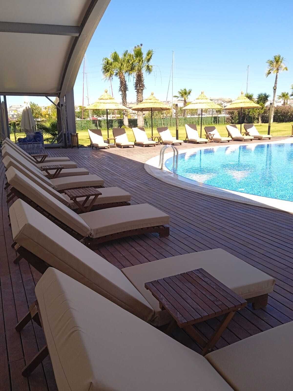 Sisus Marina Hotel