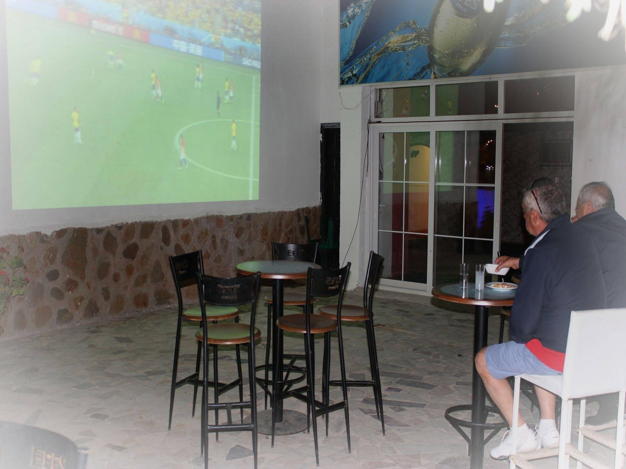 Can Karaburun Hotel