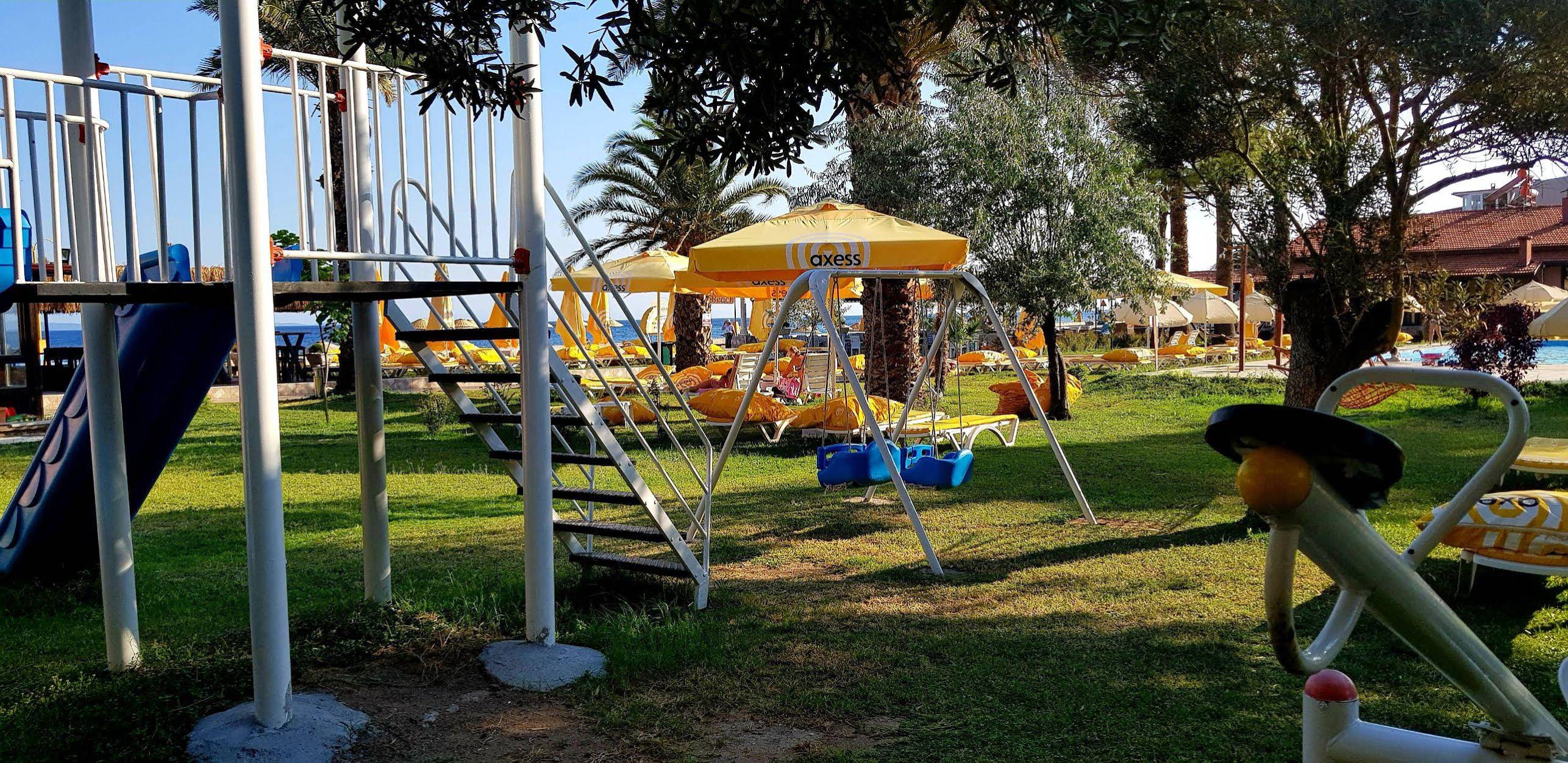 Palm Beach Hotel
