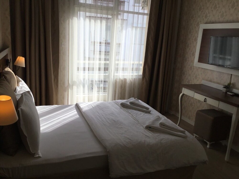 Akman Hotel