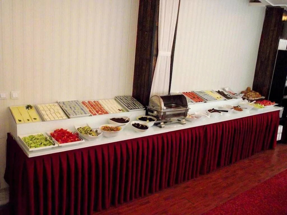 Akman Hotel