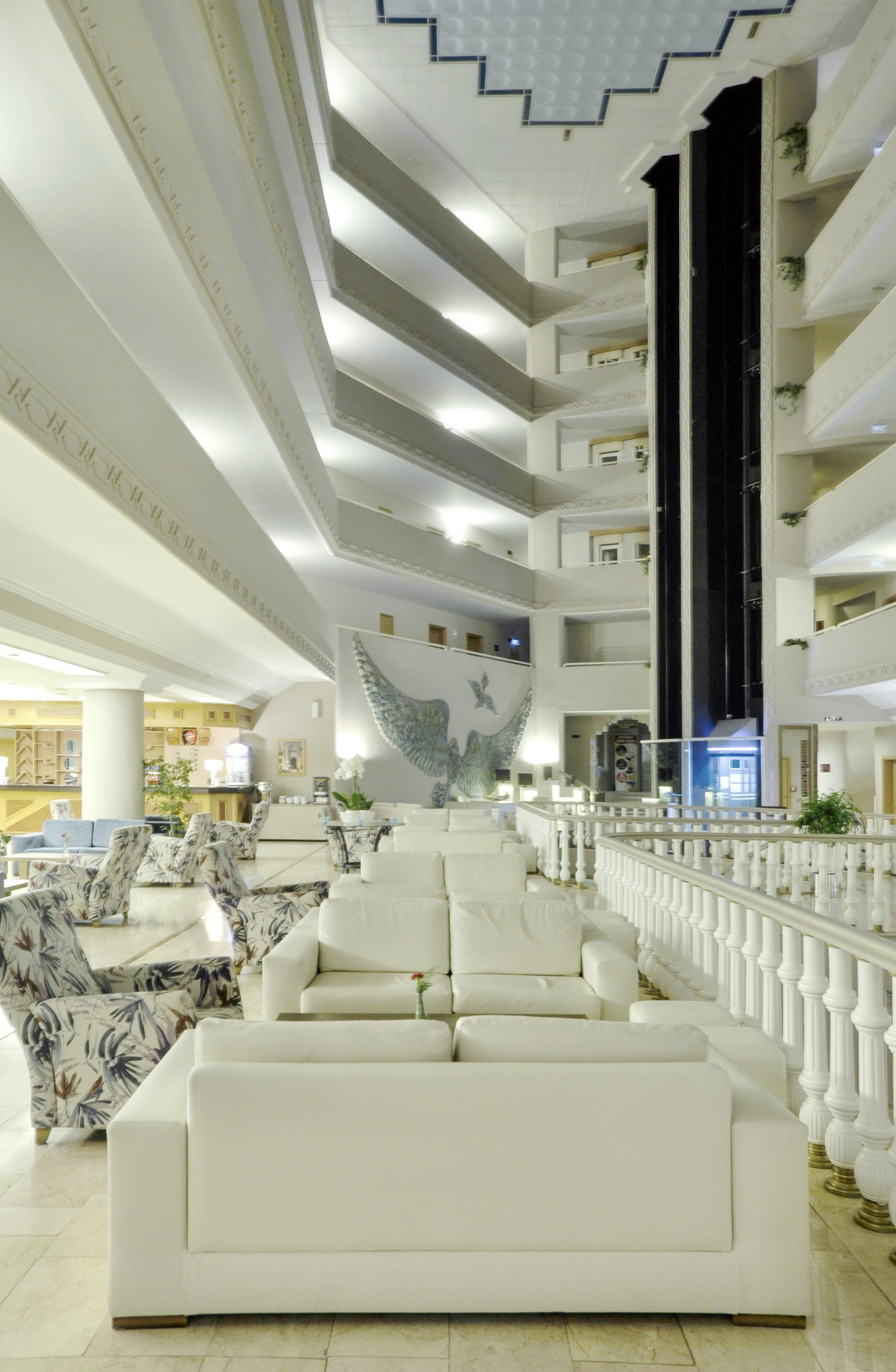 Ladonia Hotels Adakule