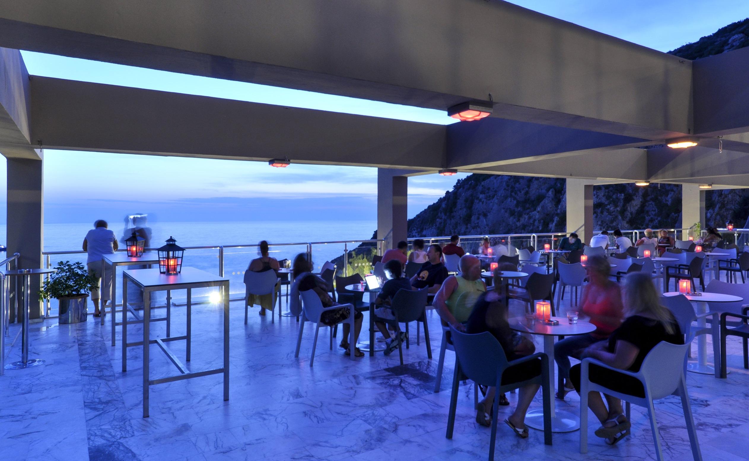 Ladonia Hotels Adakule