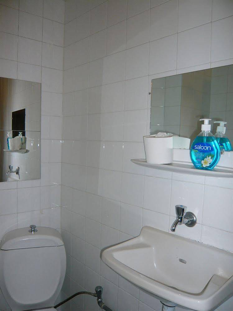 Anzac Golden Bed Boutique Pension