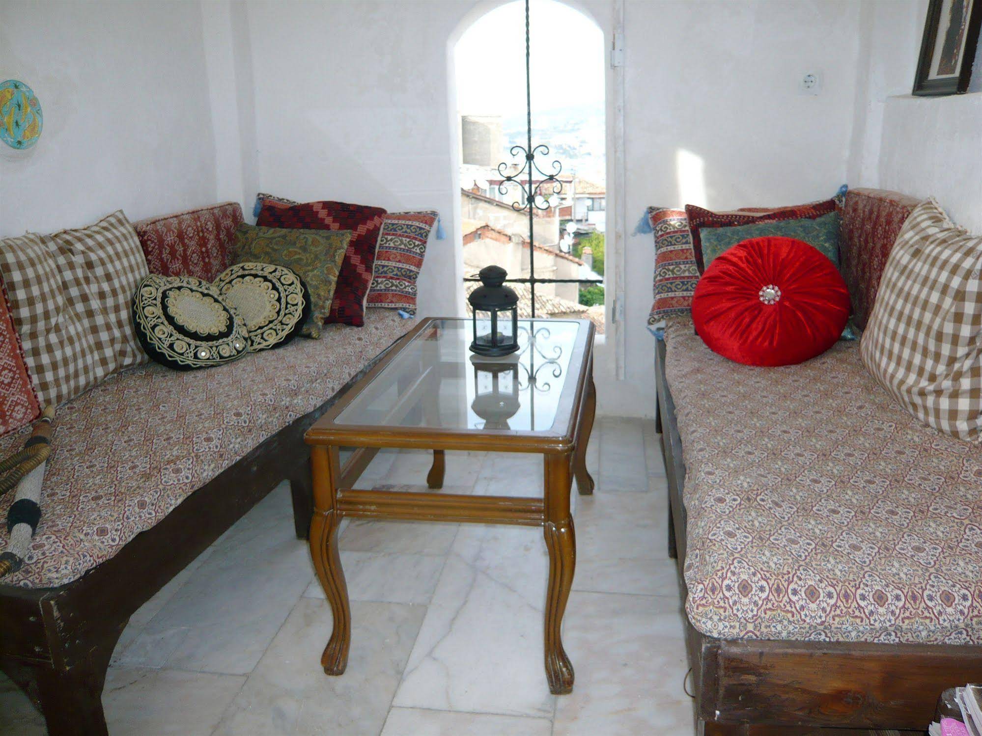 Anzac Golden Bed Boutique Pension